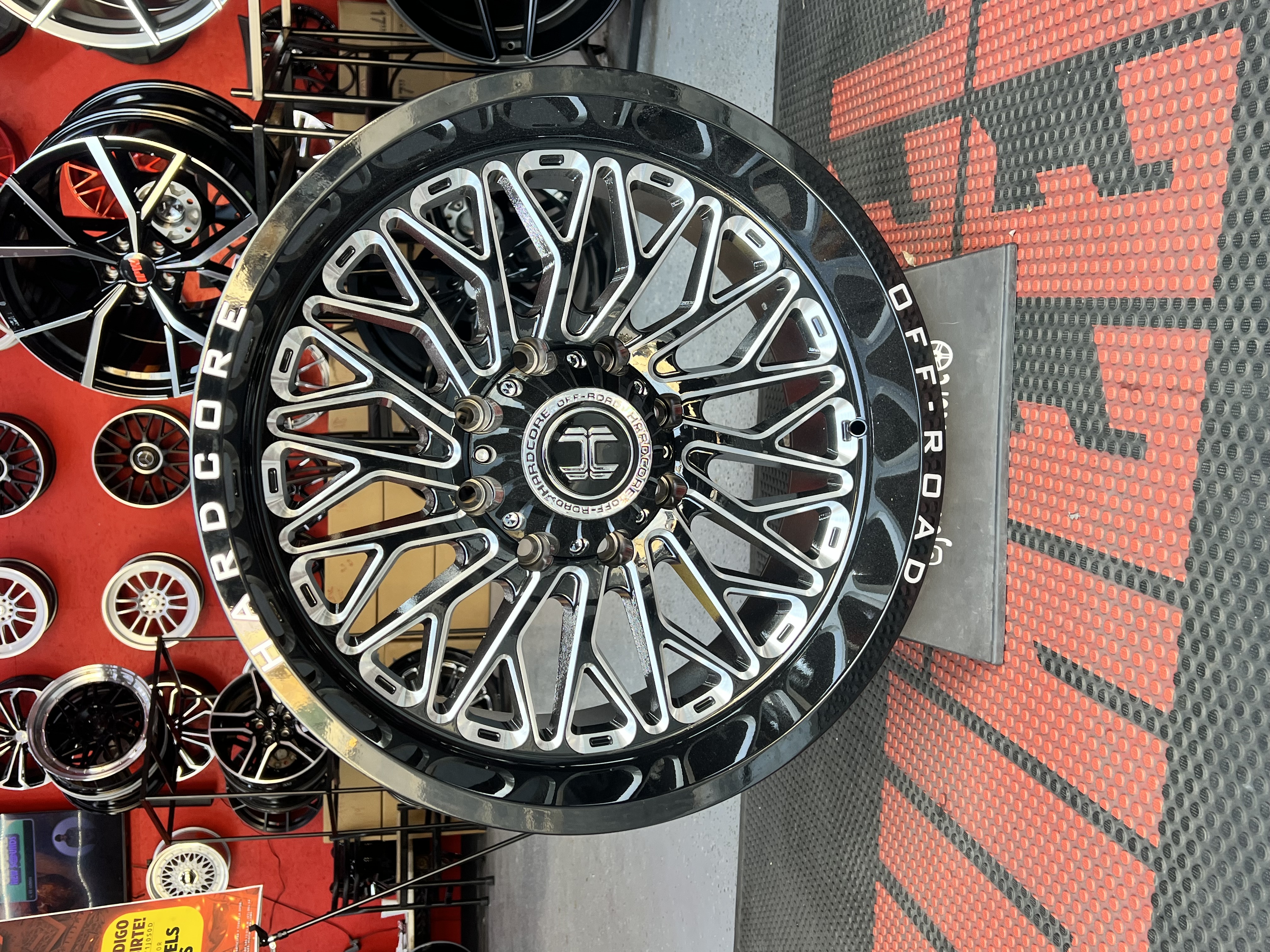 SET NEW RIMS SIZE 20 8X170