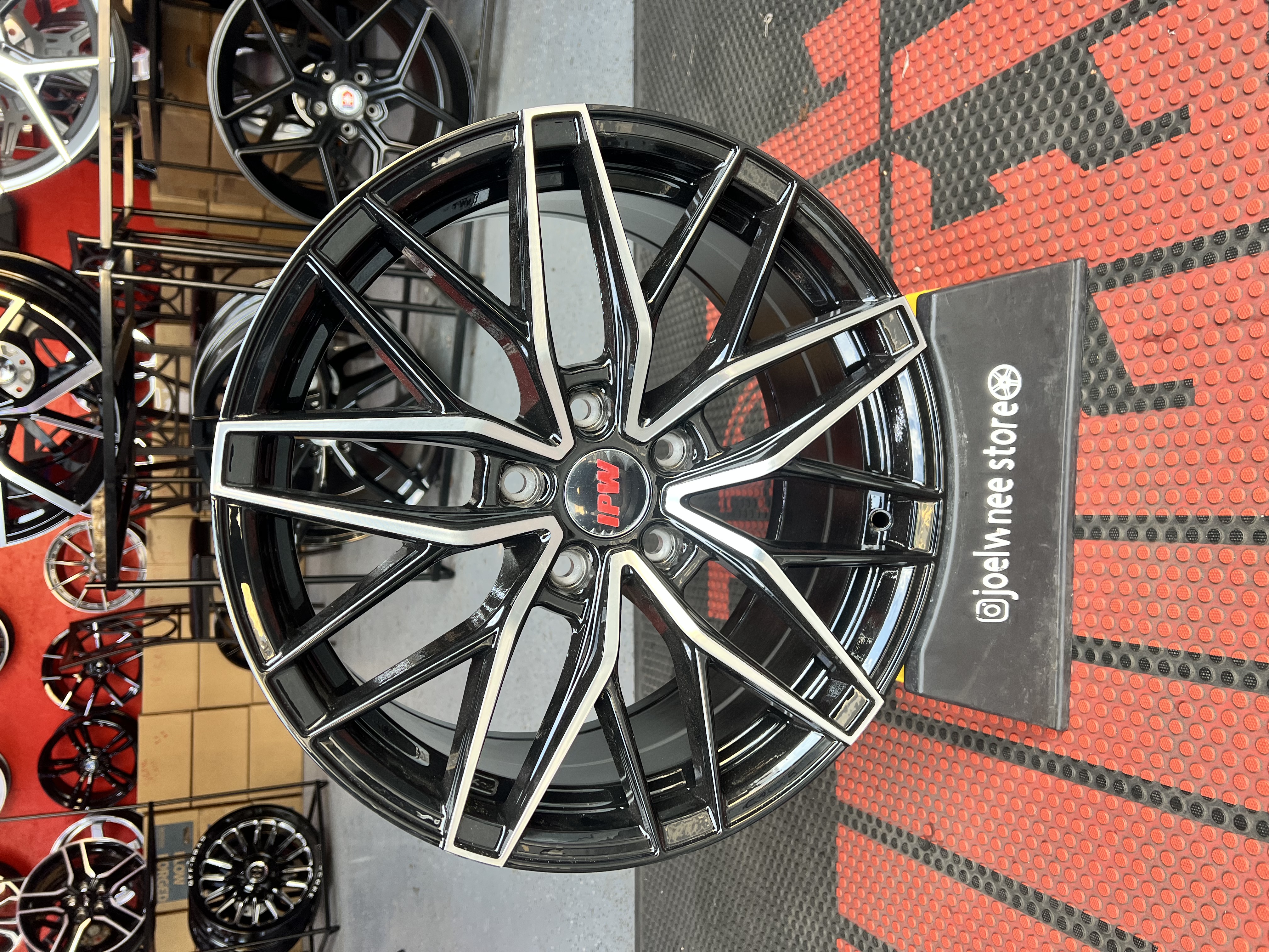 SET NEW RIMS SIZE 17 5X1114