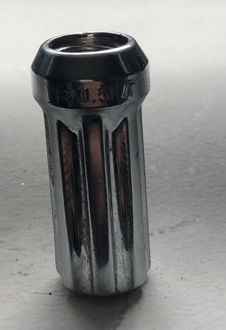 LUG NUTS 14X1.5 H/T